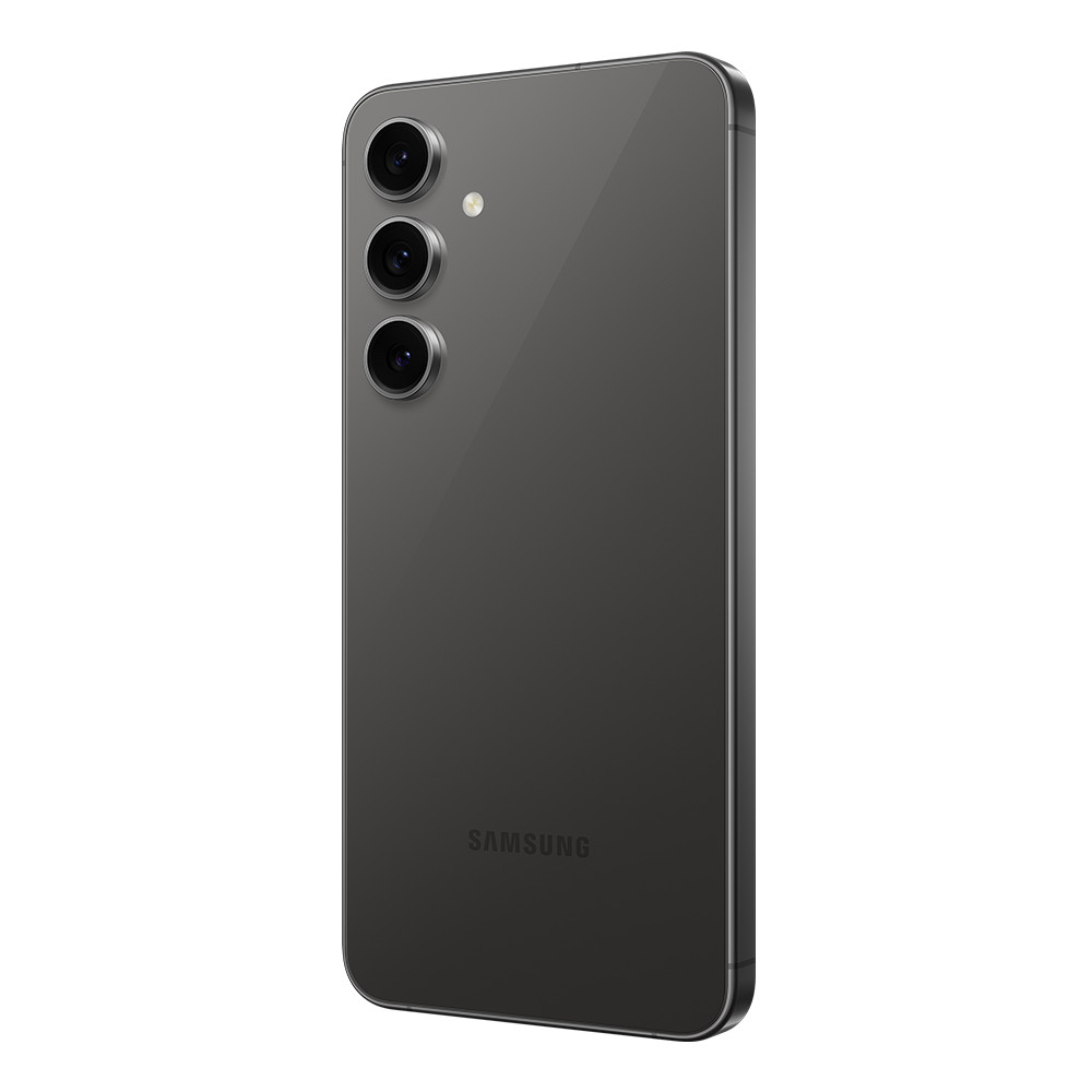 Tył szarego smartfona z trzema obiektywami aparatu i logo Samsung. Telefon jest pochylony, pokazując jego elegancki design.