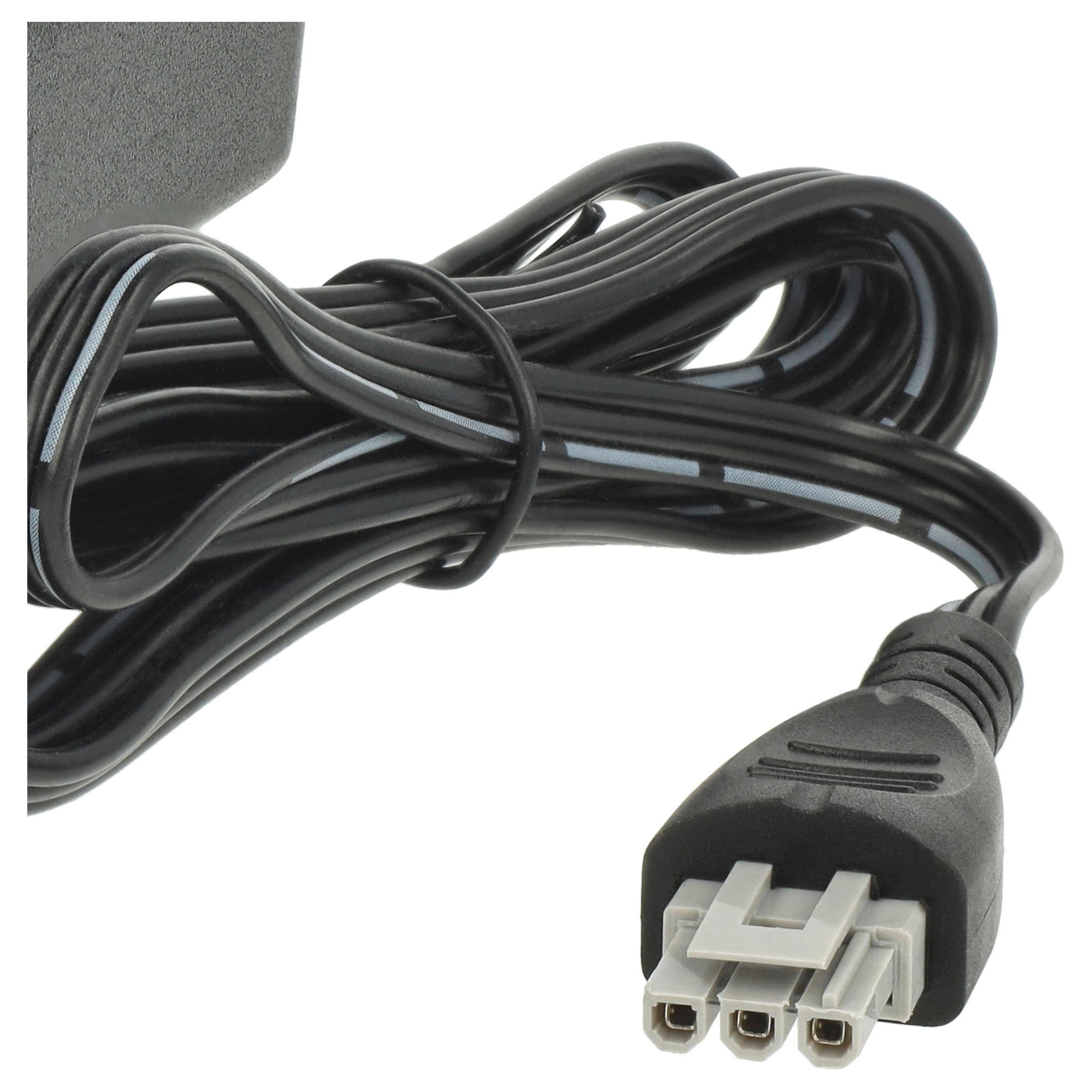 Schwarzes Netzkabel mit grauem Stecker. Das Kabel ist aufgerollt und mit einem schwarzen, rechteckigen Adapter verbunden.