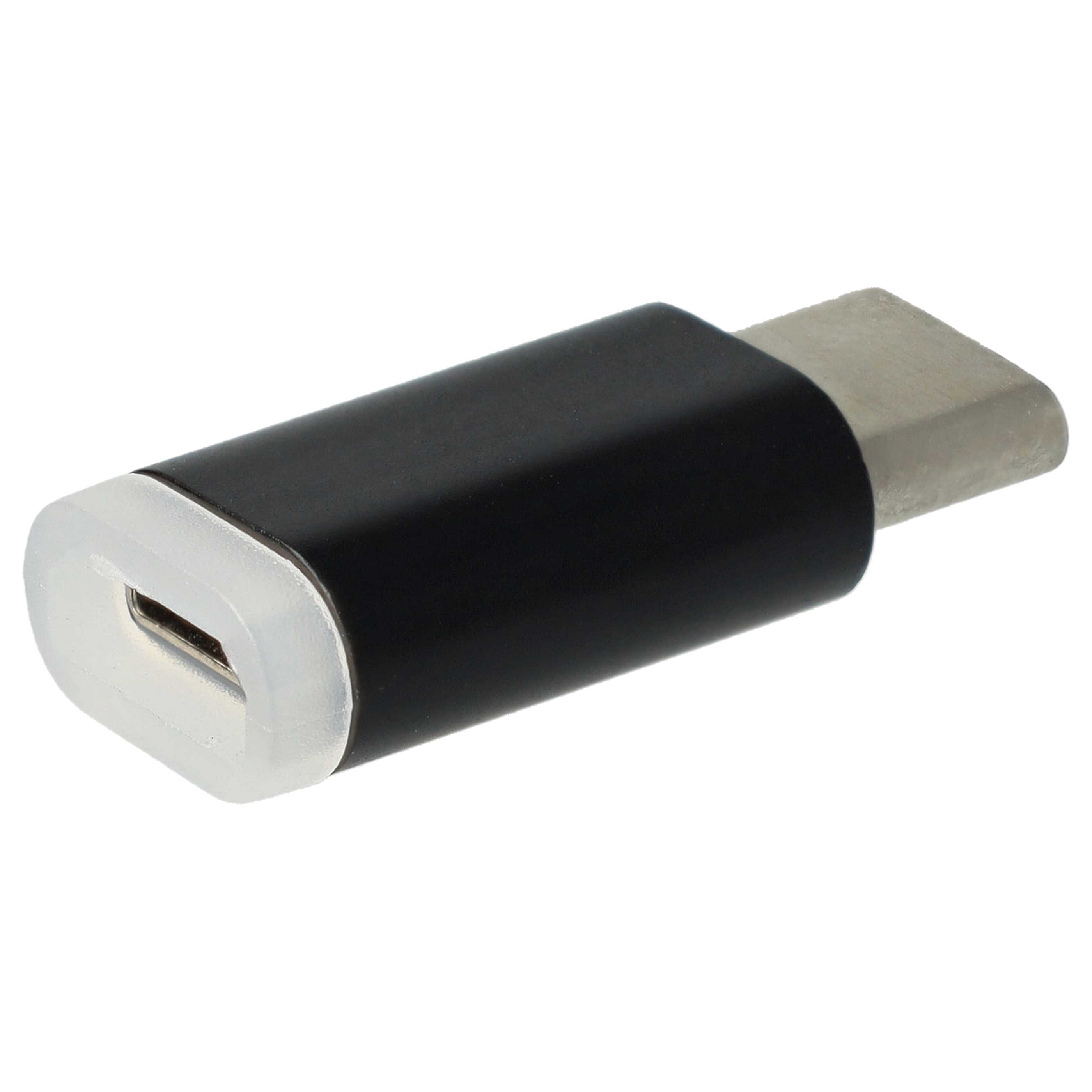 Ein schwarzer USB-C-Adapter mit einem silbernen Stecker auf weißem Hintergrund. Die Vorderseite hat einen weißen Kunststoffrand.