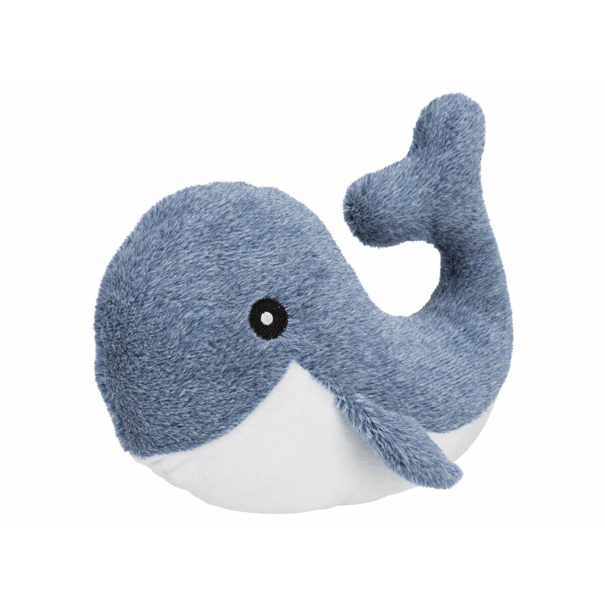 Un giocattolo di peluche a forma di balena. È blu e bianco con un occhio nero. La balena è su sfondo bianco.