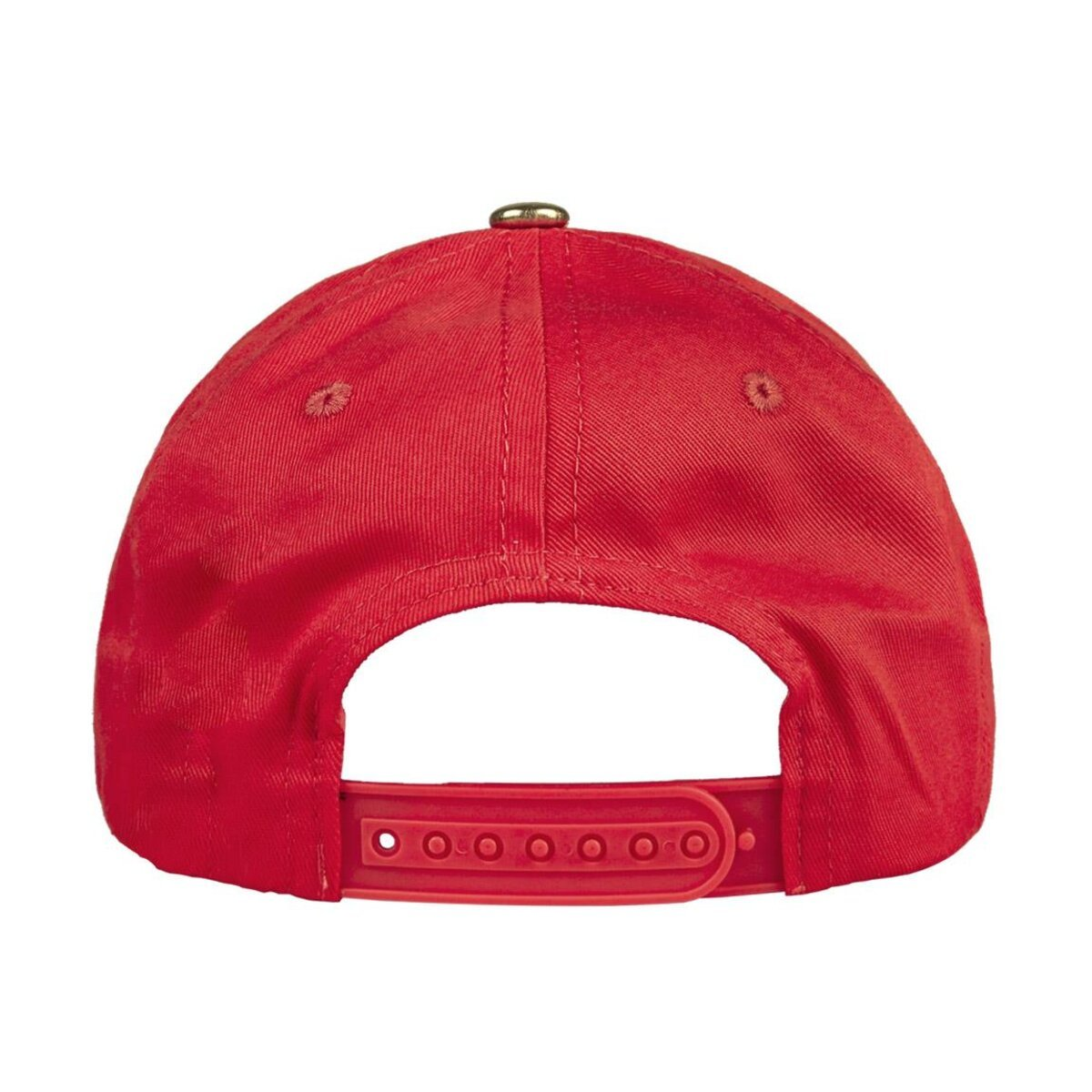 Vista trasera de una gorra de béisbol roja con una correa ajustable. La gorra tiene una visera curva y un pequeño botón en la parte superior.