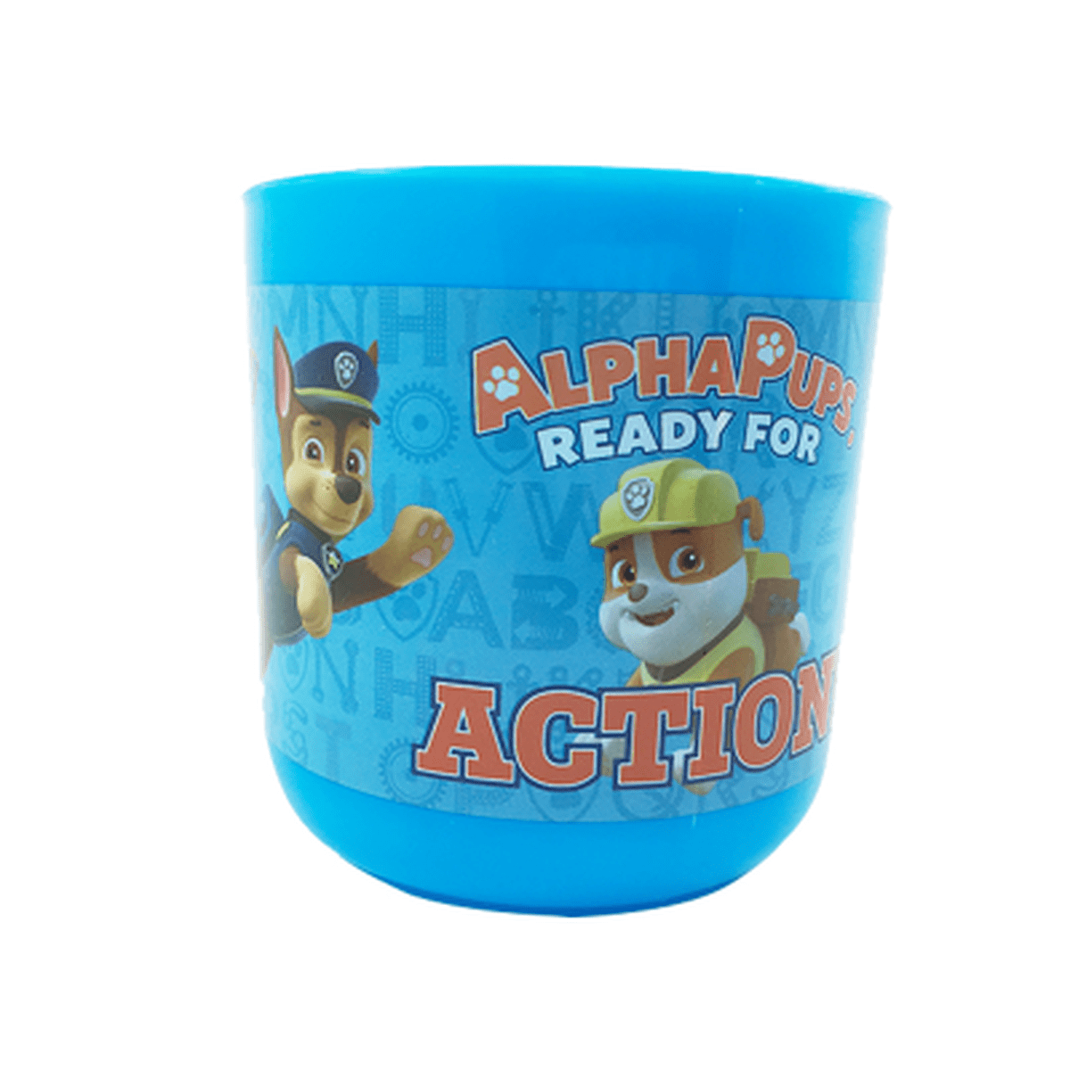 Una taza de plástico azul con los personajes de Alpha Pups Chase y Rubble, con las palabras Ready for Action en el lateral.