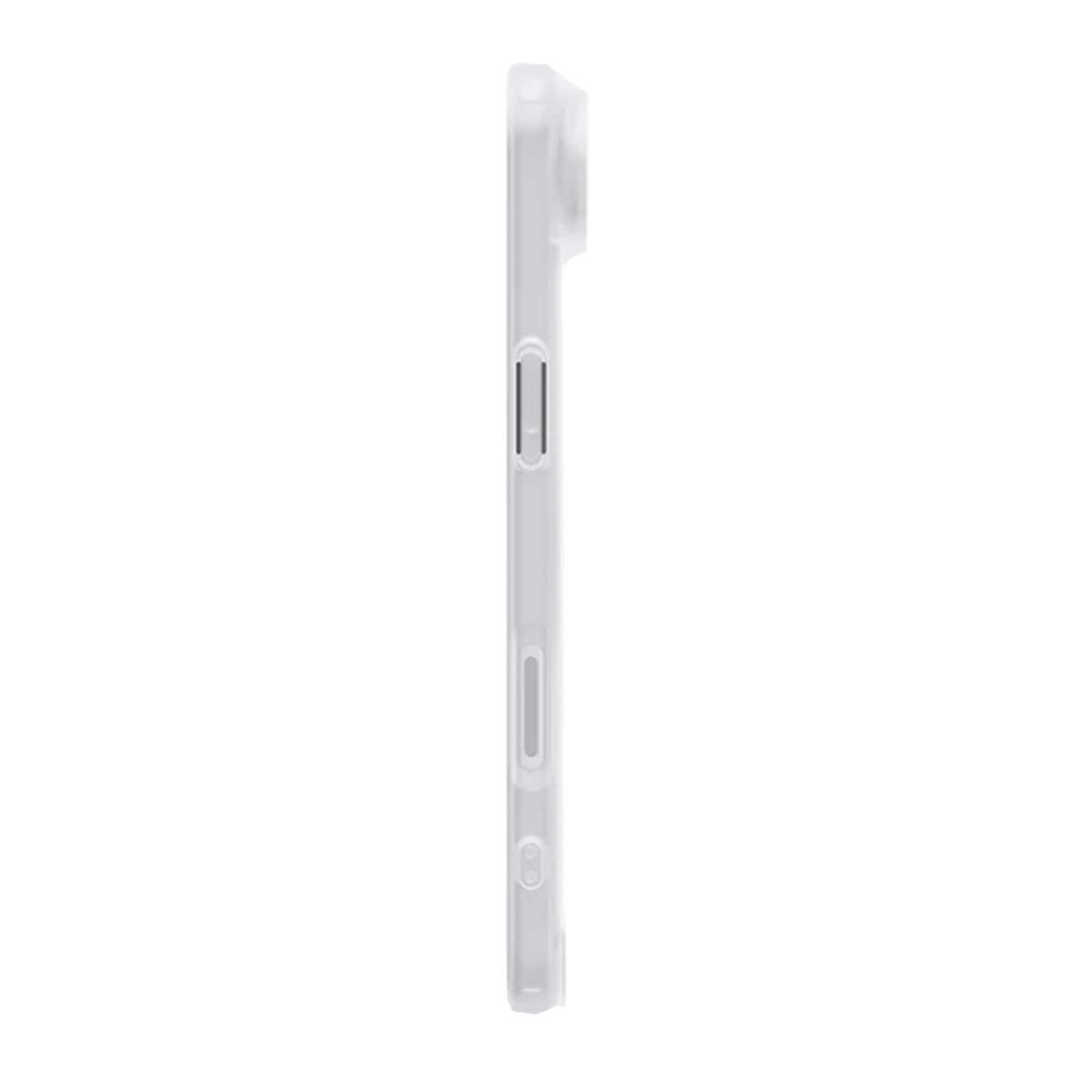 Vue latérale d'une coque de téléphone transparente. L'étui a des boutons et une découpe pour l'appareil photo. Le fond est blanc.