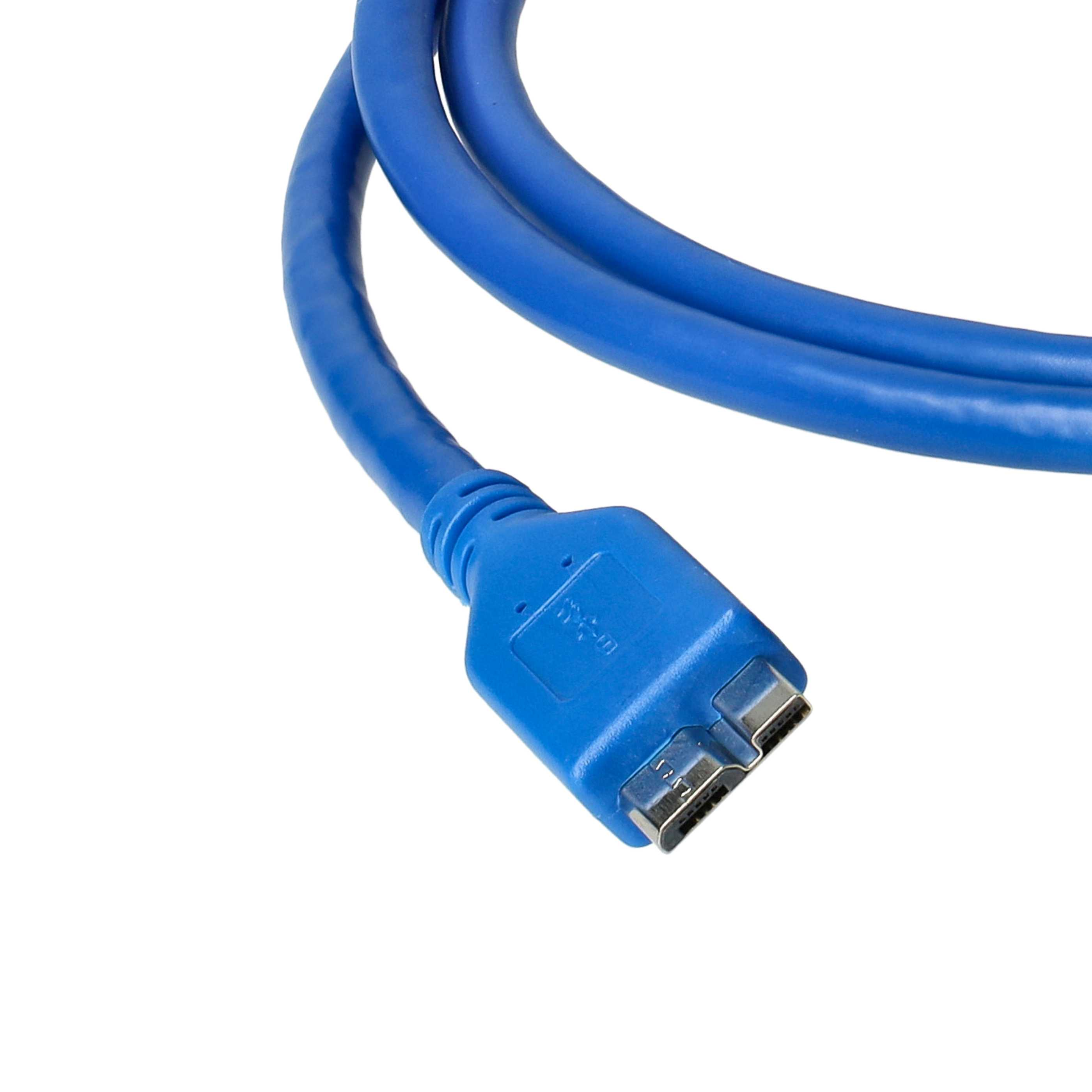 Blaues USB 3.0-Kabel auf weißem Hintergrund. Das Kabel ist nach rechts unten abgewinkelt.