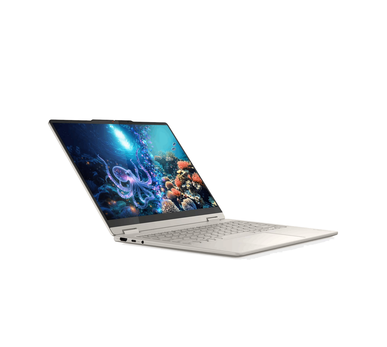 Un laptop leggermente aperto mostra una scena subacquea con un polpo. La tastiera e il telaio sono beige chiaro su sfondo nero.