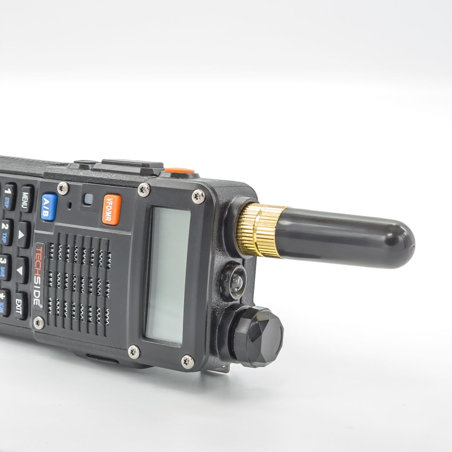 Una radio Techside nera con pulsanti, schermo e antenna. Lo sfondo è bianco.