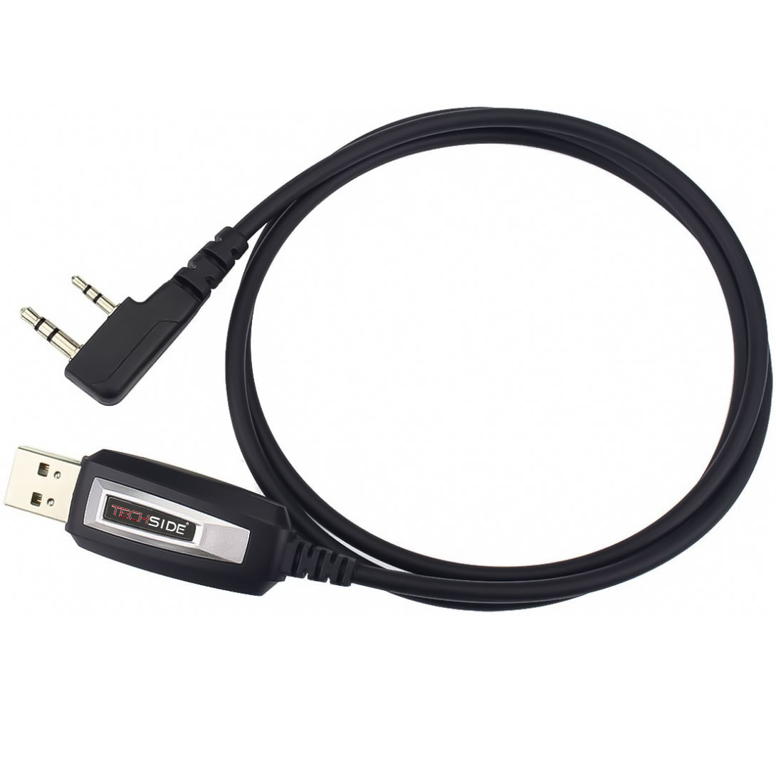 Cavo nero con connettori USB e audio, arrotolato. Il cavo ha un connettore USB a un'estremità e due jack audio all'altra.