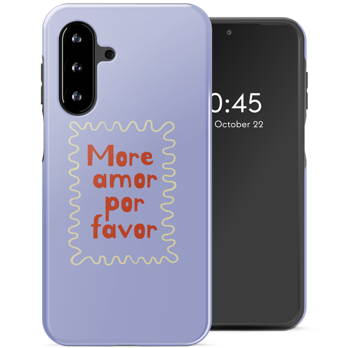 Een telefoon met een lavendelkleurige hoes met 'More amor por favor'. Het scherm toont de tijd en datum.
