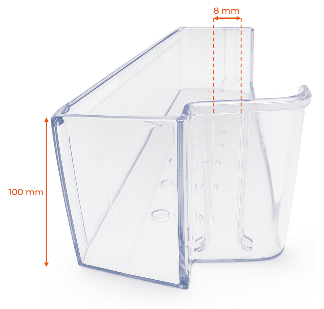 Un contenedor de plástico transparente. Se indican las dimensiones: 100 mm de altura y 8 mm de ancho. El contenedor tiene la parte superior abierta y bordes redondeados.