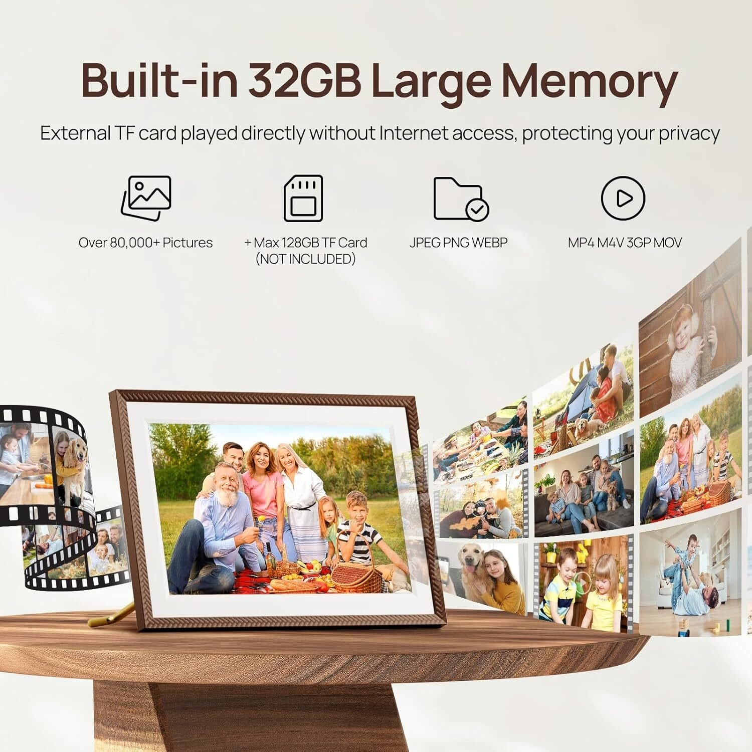 Marco de fotos digital sobre una mesa de madera, mostrando fotos familiares e iconos de formatos de imagen y tarjetas de memoria.