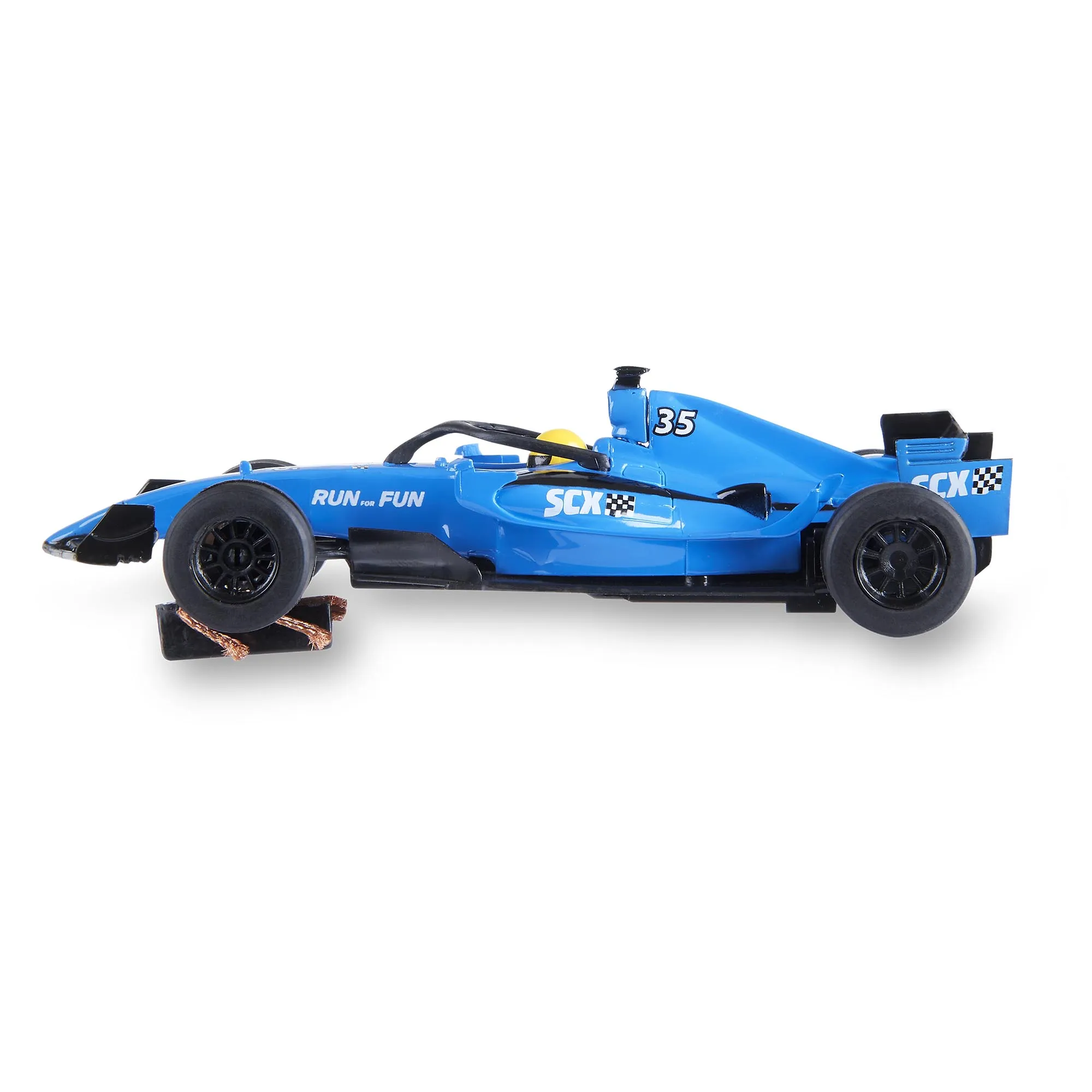 Un coche de carreras de juguete azul con ruedas negras, el número 35 y logotipos de patrocinadores sobre fondo blanco.