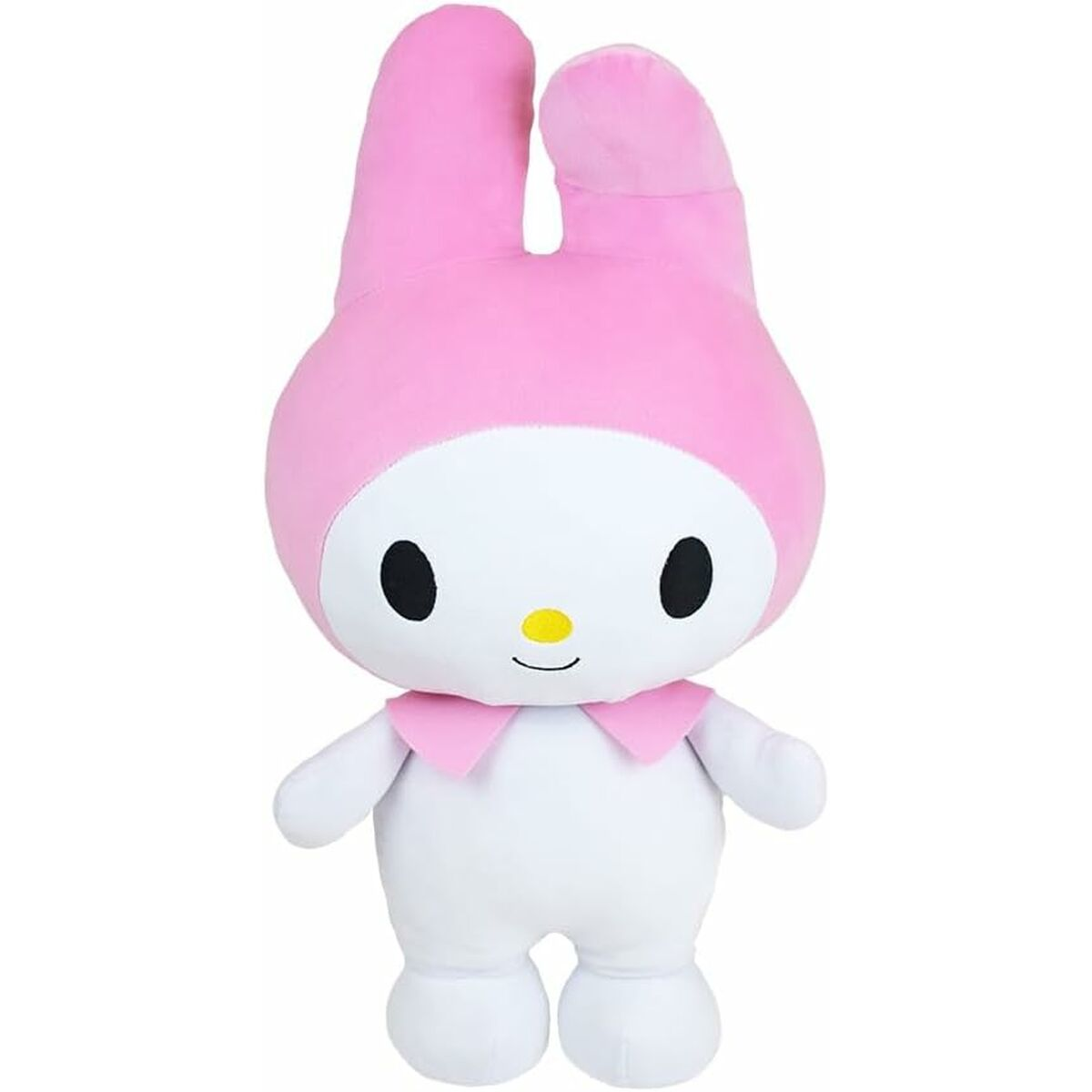 Ein My Melody Plüschtier. Es hat rosa Ohren und Kopfbedeckung, weißen Körper, schwarze Augen und eine gelbe Nase. Es steht.