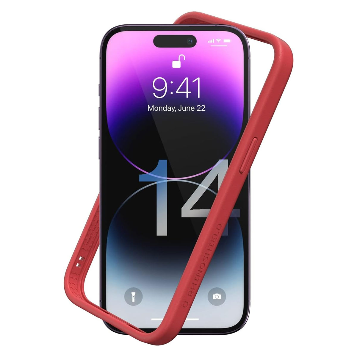 Un iPhone 14 Pro rosso con una custodia protettiva rossa è in mostra. Lo schermo mostra l'ora e la data. Il nome del marchio è visibile.