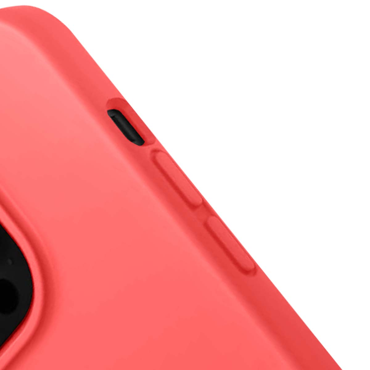 Primo piano di una custodia per telefono color corallo. Visibili i pulsanti laterali e una porta nera. Lo sfondo è bianco.