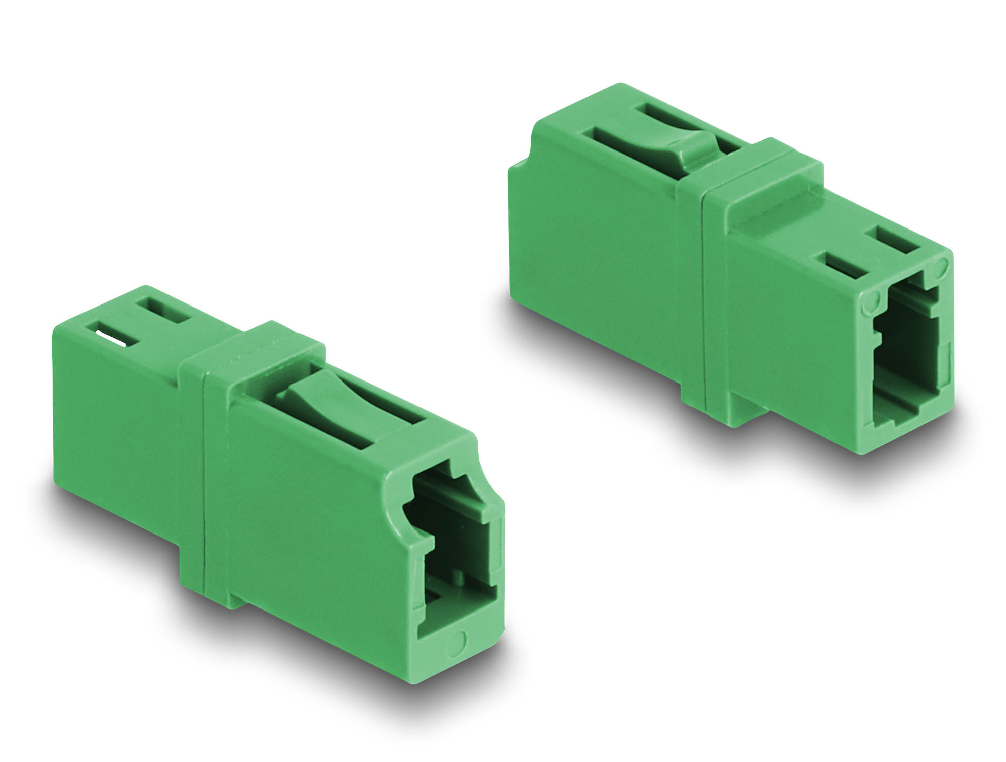 Due connettori RJ45 verdi su sfondo bianco. Ognuno ha un fermo e aperture per i fili.