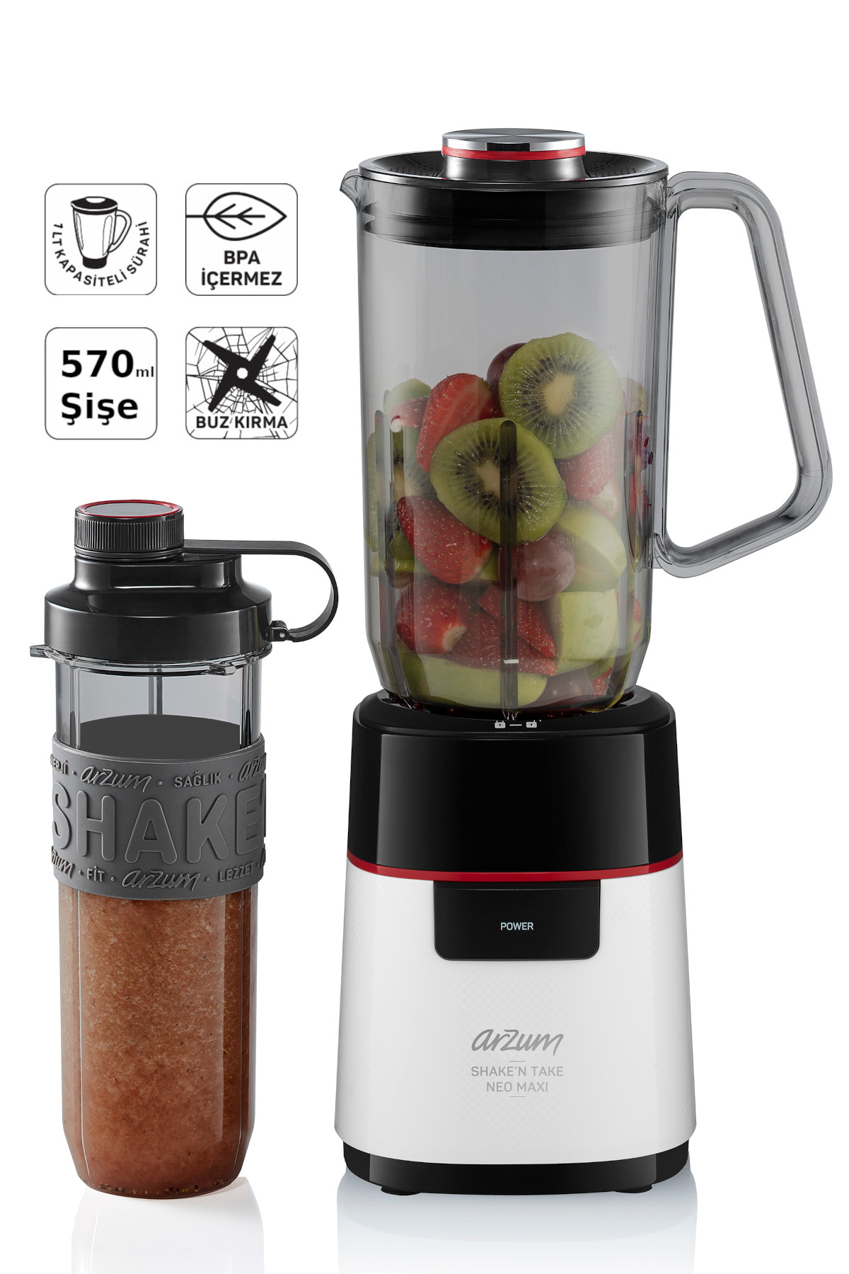 İçinde meyveler bulunan bir blender, solda bir shake şişesi. Blender beyaz bir tabana, siyah ve kırmızı vurgulara sahiptir. Meyveler arasında kivi ve çilek bulunur.