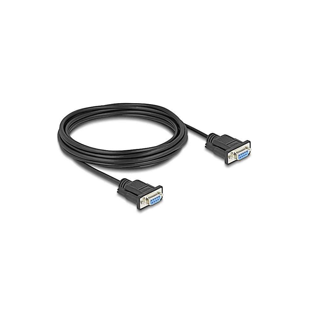Un cavo seriale nero con due connettori. Il cavo è avvolto al centro. I connettori hanno inserti blu e pin argentati.