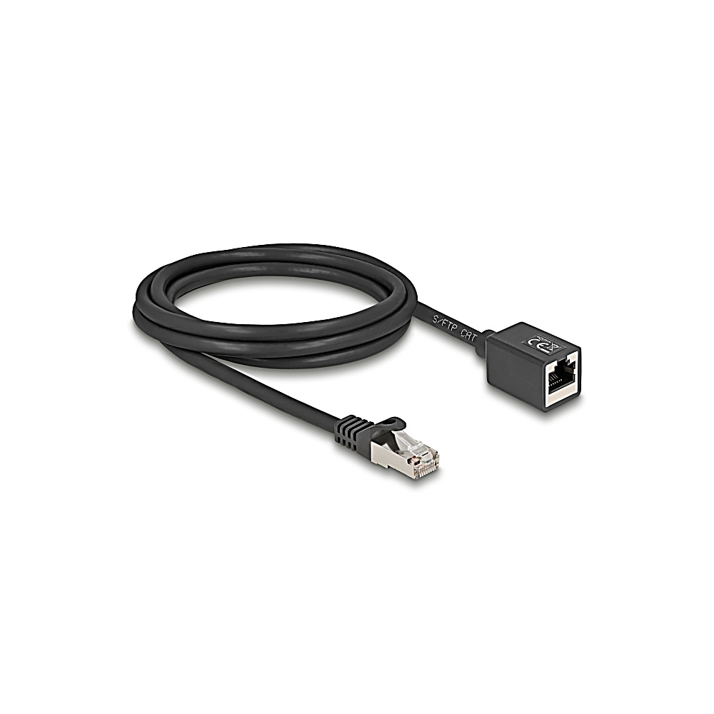 Cavo Ethernet nero con connettori. Un'estremità ha un connettore metallico, l'altra un quadrato nero con una porta.