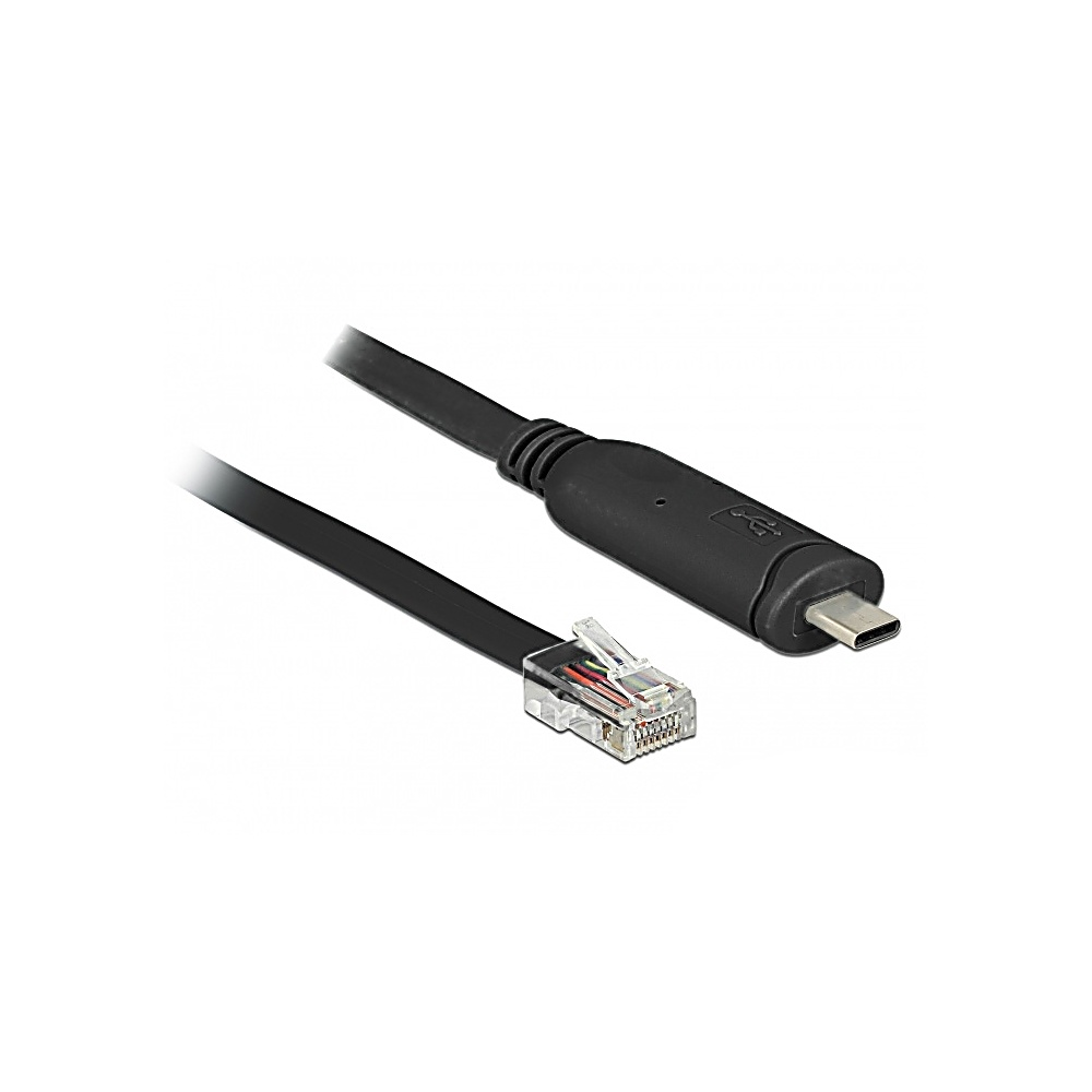 Cavo Ethernet USB-C nero. Un'estremità ha un connettore USB-C, l'altra un connettore RJ45. Sfondo bianco.