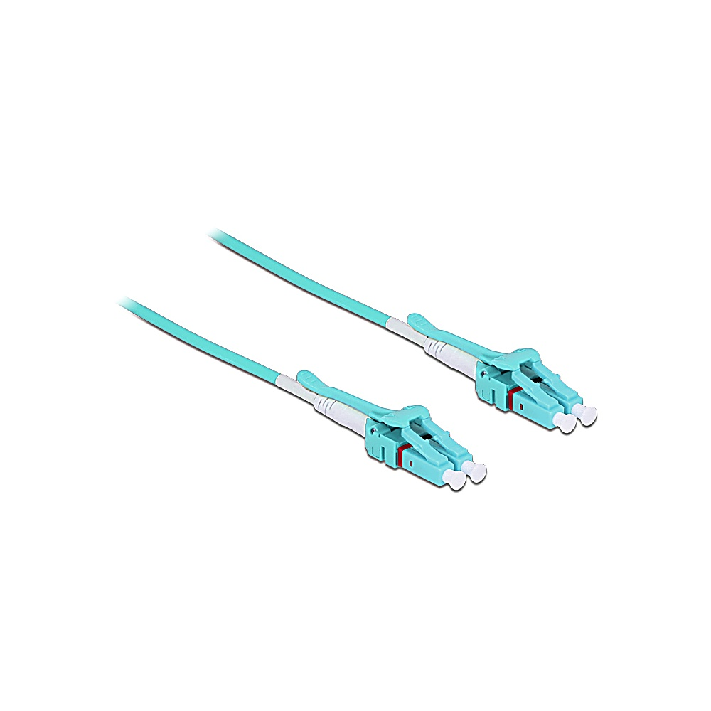 Due cavi in fibra ottica color acquamarina con connettori. I connettori sono azzurri e bianchi. Lo sfondo è bianco.