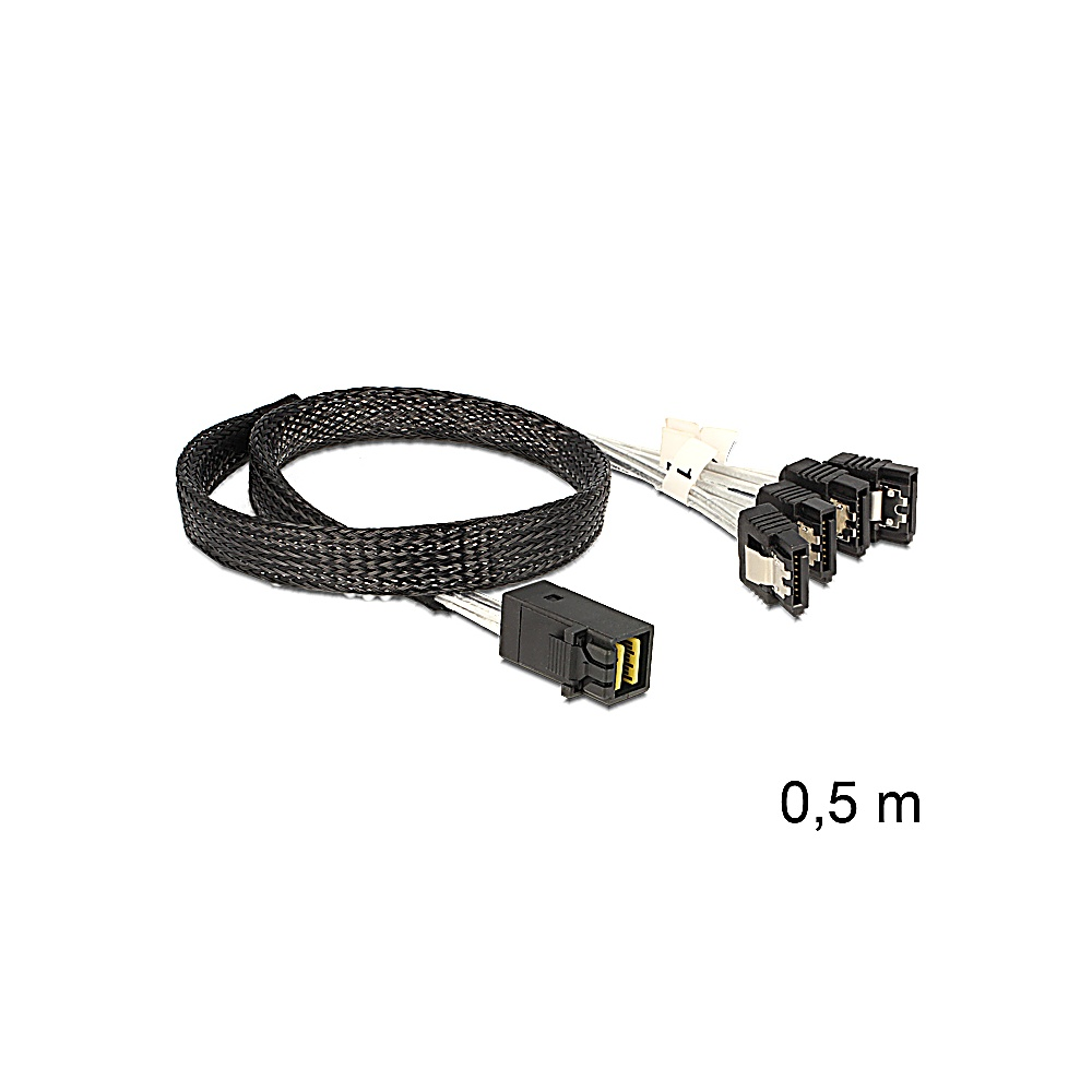 Un cavo SATA nero con più connettori. Il cavo è lungo 0,5 m. Lo sfondo è bianco.