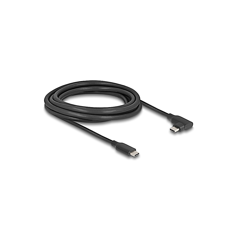 Un cavo USB-C nero, arrotolato e steso su una superficie bianca. Sono visibili due connettori USB-C, uno angolato.