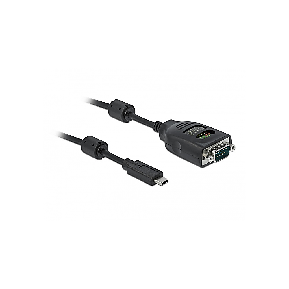 Cavo adattatore da USB-C a seriale nero su sfondo bianco. Il cavo è a fuoco e si estende diagonalmente.