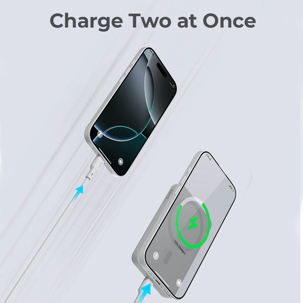 Dos smartphones se cargan. Uno está conectado con un cable, el otro de forma inalámbrica. El texto dice 'Charge Two at Once'.