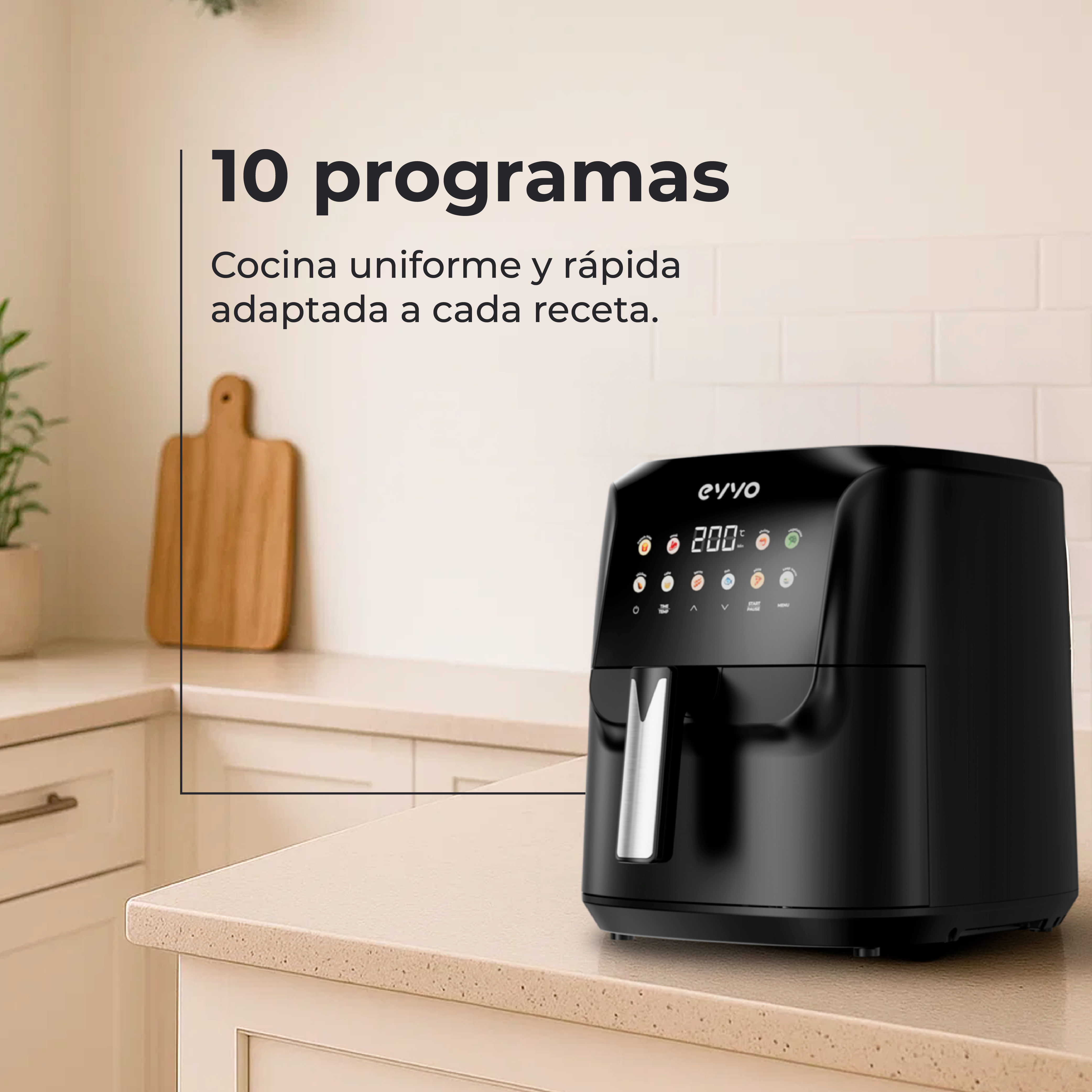 Una freidora de aire negra está sobre una encimera de cocina, con texto sobre programas. Una tabla de cortar de madera cuelga.