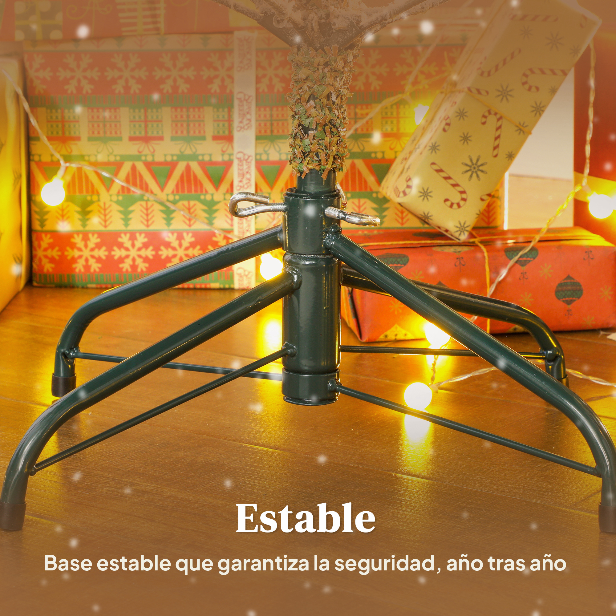 Soporte de árbol de Navidad con regalos, luces y texto en español. El soporte es verde. Los regalos están envueltos con papel navideño.