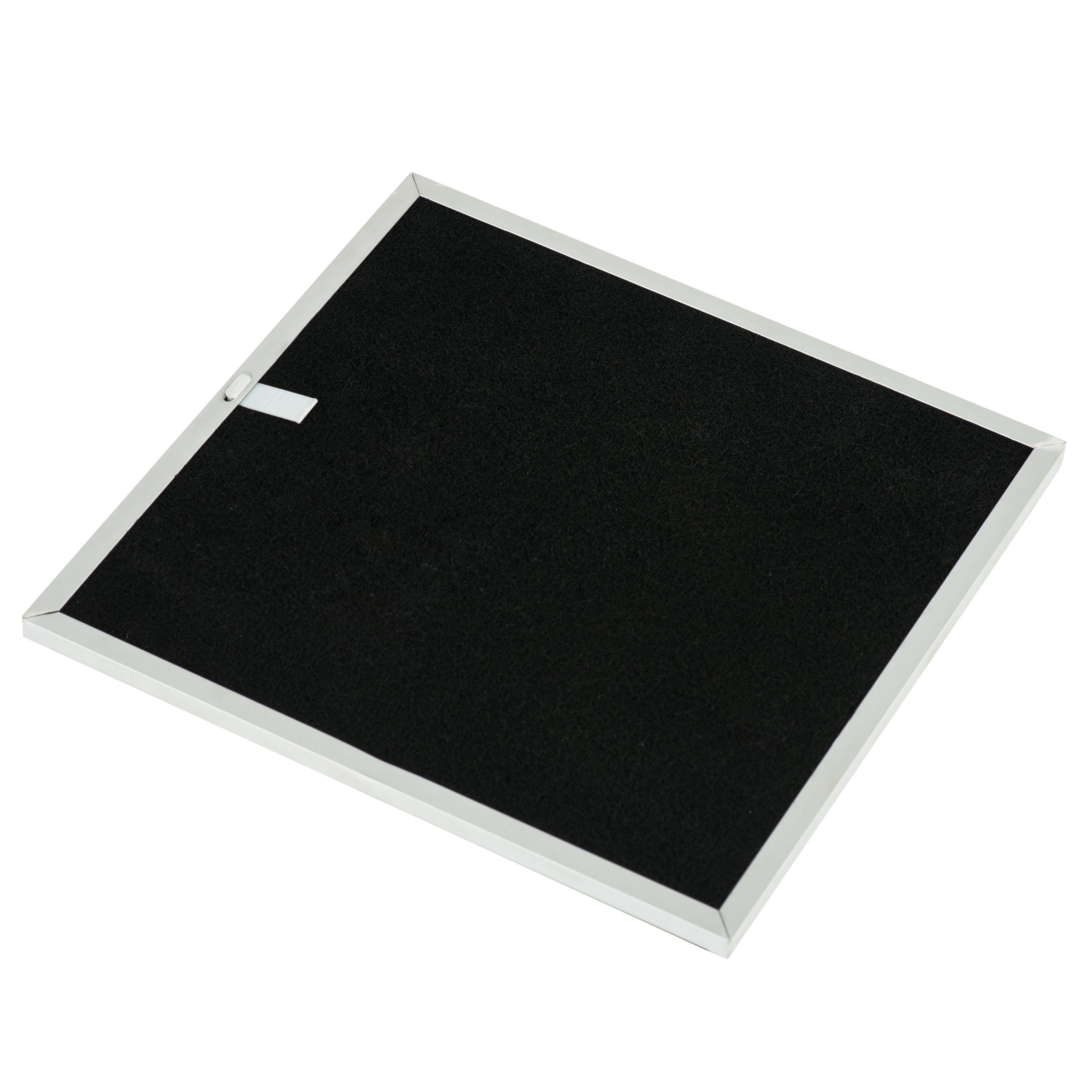 Prostokątny filtr powietrza z czarną siatką i srebrną ramką na białym tle.