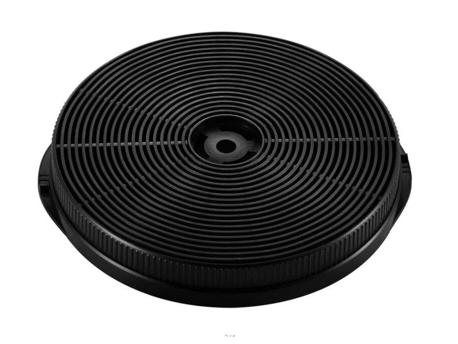 Czarny, okrągły filtr węglowy z koncentrycznymi grzbietami. Ma centralną piastę i żebrowaną krawędź zewnętrzną, na białym tle.