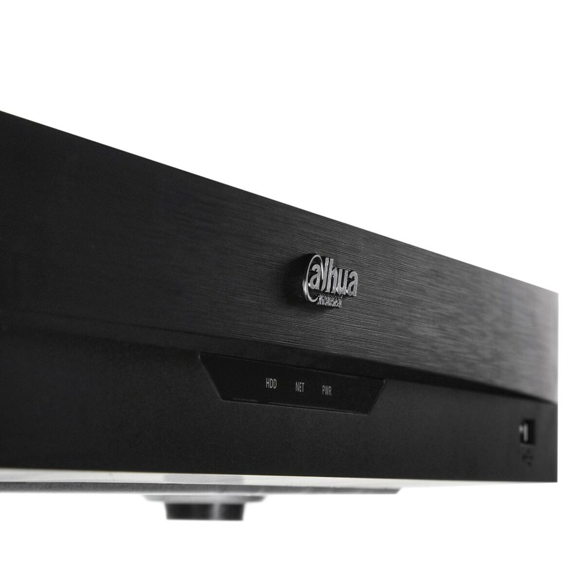 Un DVR Dahua nero con il logo visibile. Ha indicatori HDD, NET e PWR.