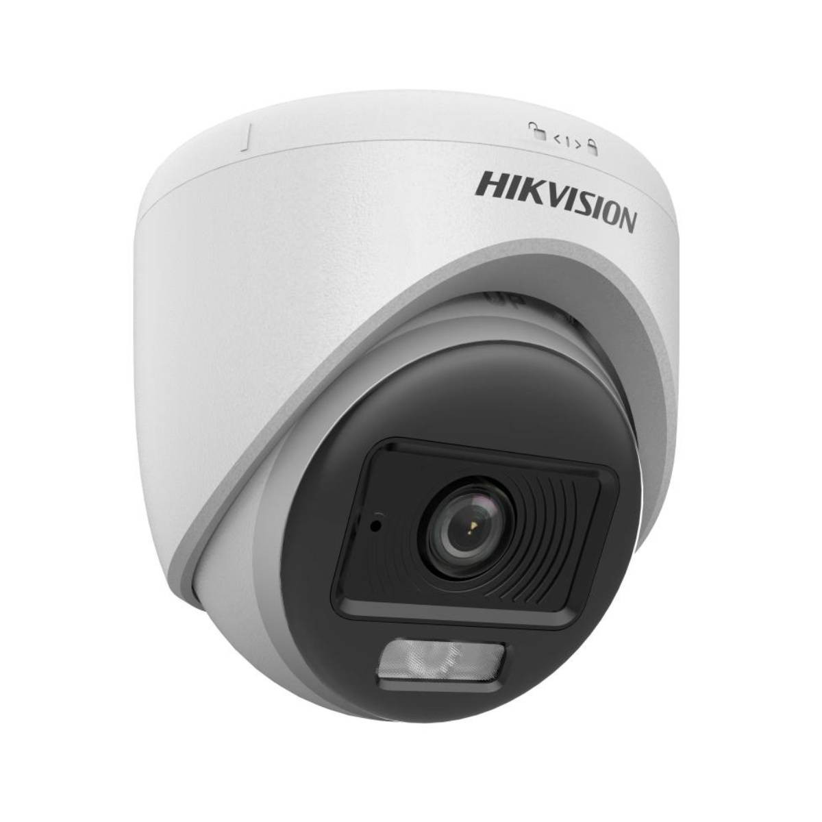 Beyaz ve siyah bir Hikvision güvenlik kamerası. Kamera kubbe şeklinde ve bir lense sahip. Arka plan beyazdır.