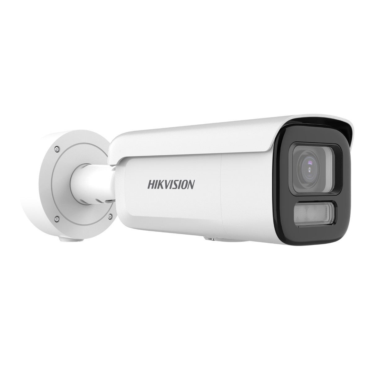 Una telecamera di sicurezza Hikvision bianca con un'area dell'obiettivo nera è montata. È su una superficie bianca. La telecamera ha il nome del marchio.