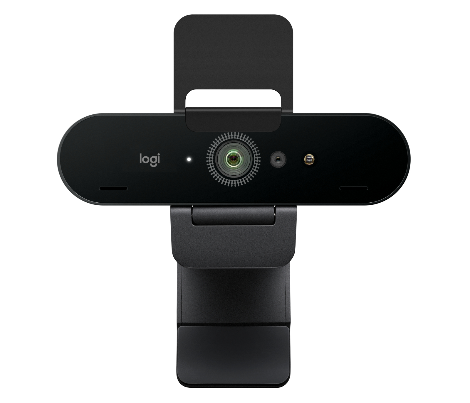 Una webcam Logitech nera. Ha una lente, una luce e un logo. La webcam è su un supporto.