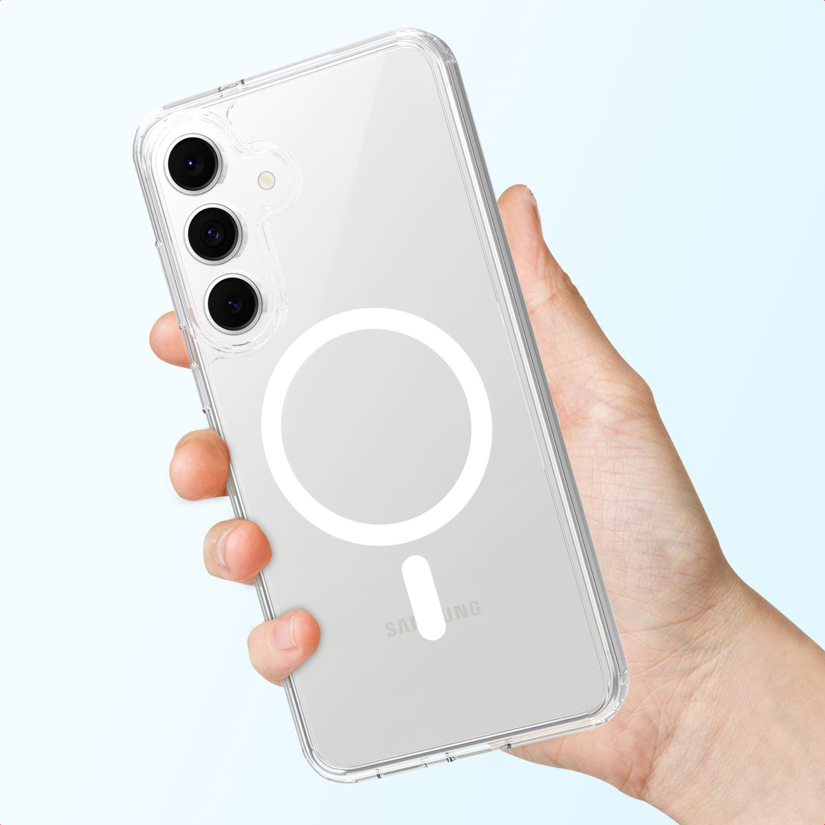 Een hand houdt een doorzichtige telefoonhoes vast met een wit cirkel- en balkontwerp. De hoes zit over een Samsung-telefoon. Blauwe achtergrond.