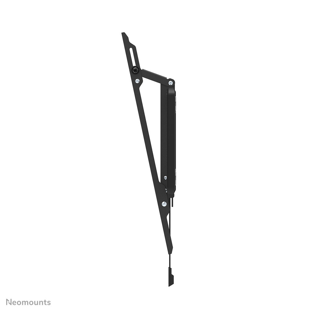 Eine schwarze TV-Wandhalterung. Die Halterung ist abgewinkelt und hat verschiedene Metallarme und -gelenke. Der Hintergrund ist weiß.