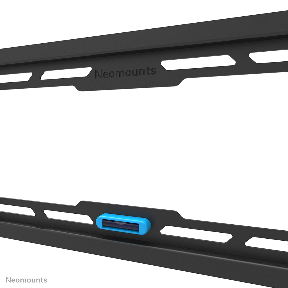 Een zwart Neomounts frame met een blauwe waterpas wordt getoond. Het frame heeft gaten en een witte achtergrond.