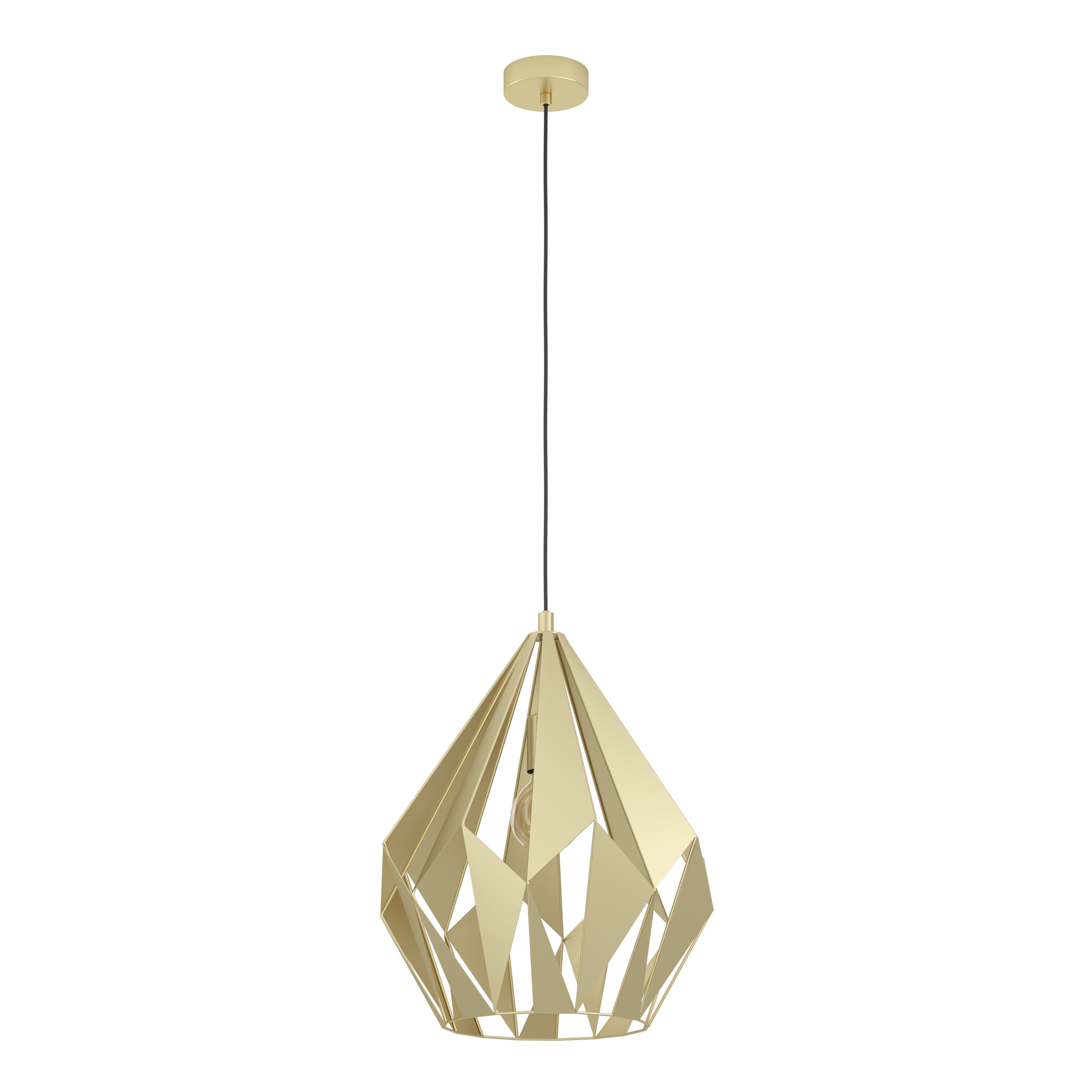 Eine goldene geometrische Pendelleuchte hängt an einem schwarzen Kabel vor weißem Hintergrund. Die Lampe hat eine diamantähnliche Form.