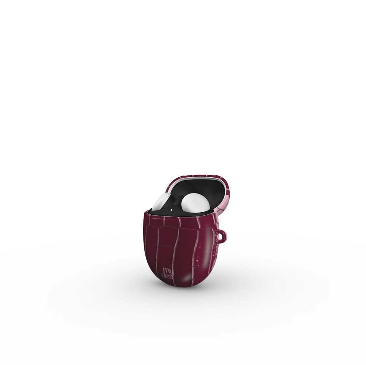 Una custodia bordeaux per auricolari con auricolari bianchi all'interno. La custodia ha una trama a pelle di coccodrillo e il marchio 'my dea'.