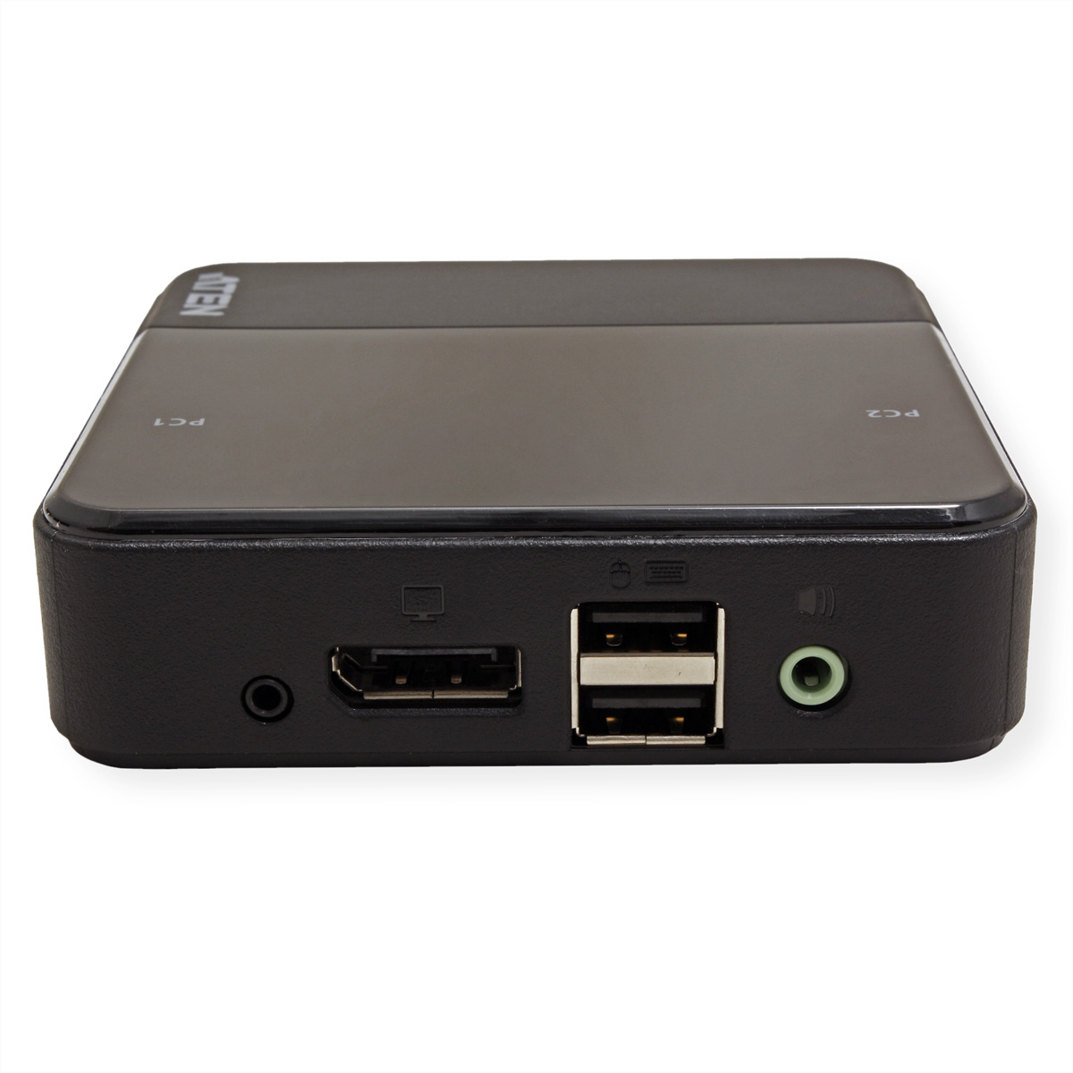 Ein schwarzes ATEN-Gerät mit mehreren Anschlüssen: HDMI, USB, Audioanschluss. Es hat die Aufschriften PC1 und PC2 und eine glänzende Oberfläche.