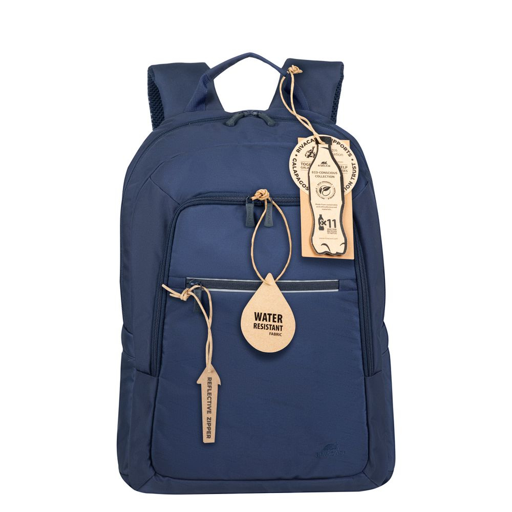 Uno zaino blu navy con etichette. Le etichette recitano 'Water Resistant Fabric' e 'Reflective Zipper'. Un'etichetta mostra '11' e il nome del marchio.