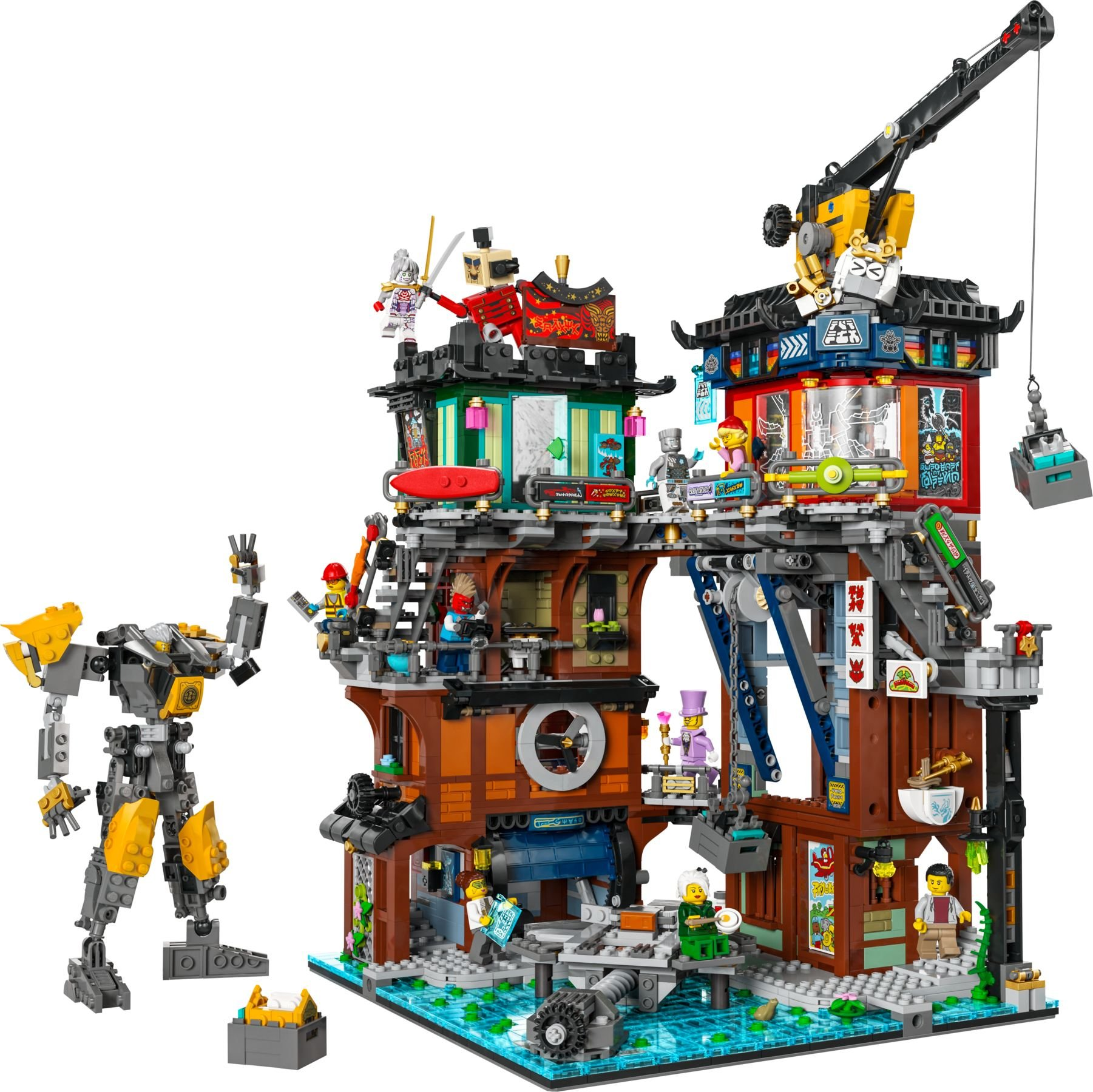 Çok katlı bir bina, vinç, mekanizma ve çeşitli Lego minifigürleri içeren Lego Ninjago City Gardens seti.