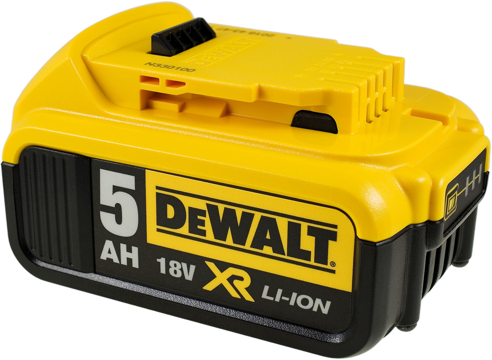 Żółto-czarny akumulator DeWalt 18V XR Li-Ion. Ma pojemność 5 AH. Akumulator jest na białym tle.