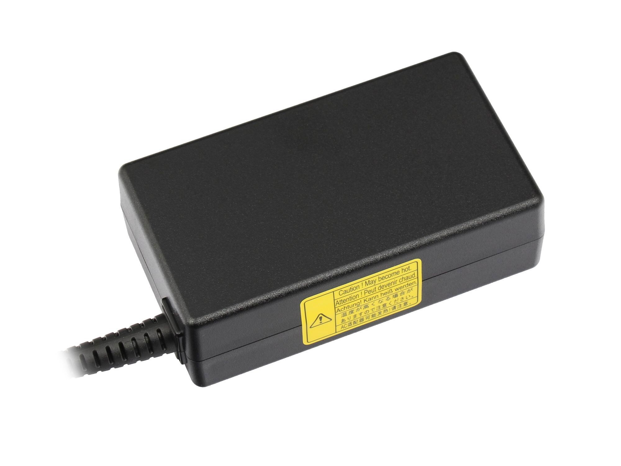 Schwarzer Netzadapter mit Warnhinweis. Der Hinweis lautet 'Vorsicht! Kann heiß werden'. Ein Kabel geht vom Adapter ab.