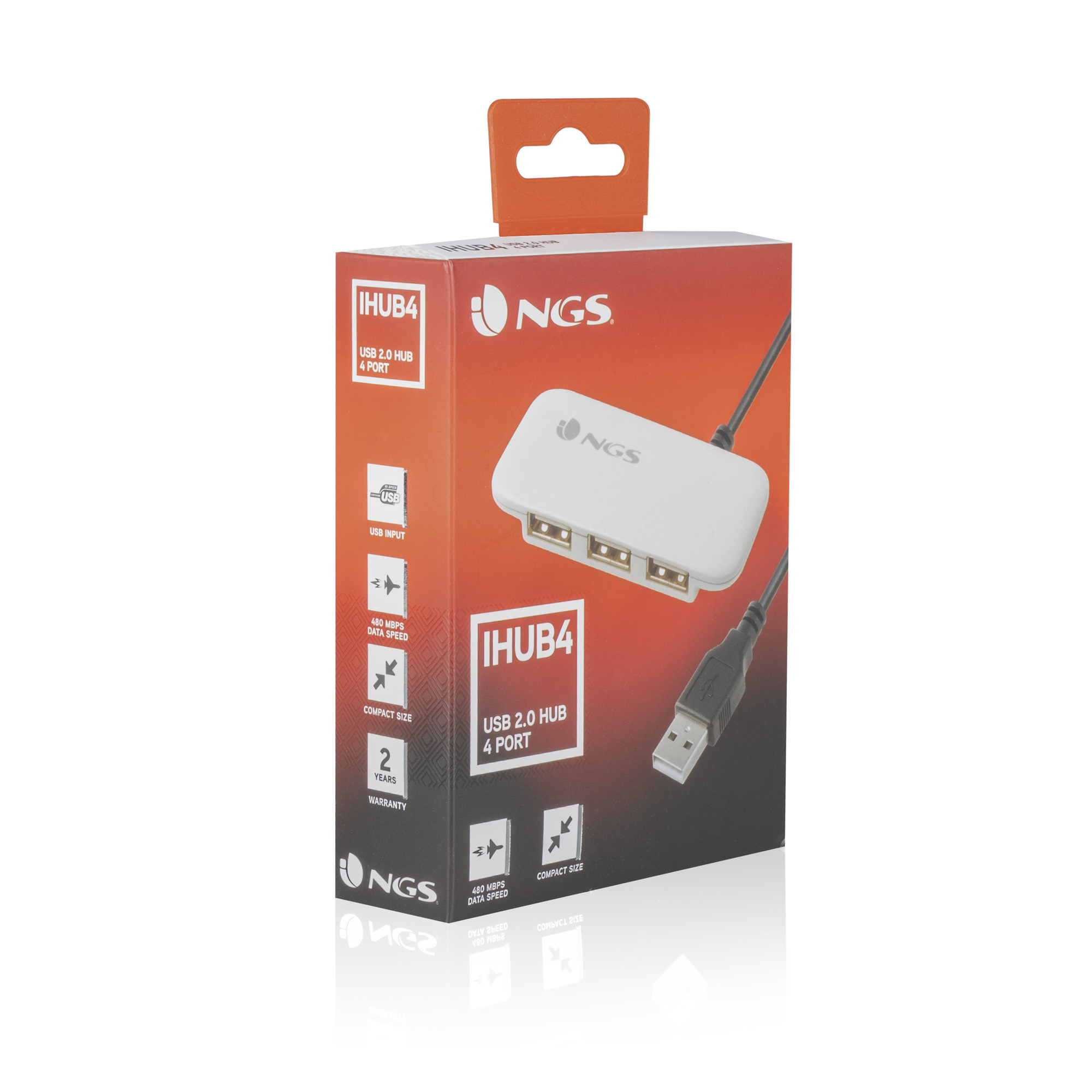 Una caja blanca y naranja con un concentrador USB y la marca NGS. El concentrador tiene 4 puertos. La caja tiene detalles del producto.