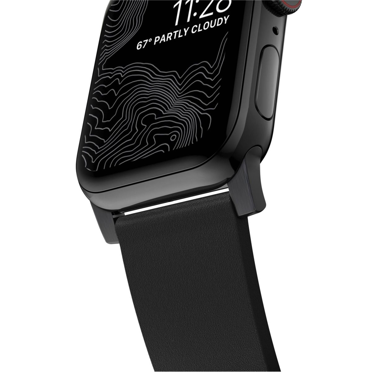 Nahaufnahme einer schwarzen Smartwatch. Der Bildschirm zeigt die Uhrzeit und teilweises Wetter. Schwarzes Lederarmband ist befestigt.