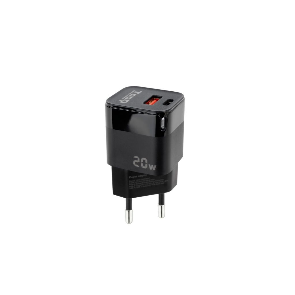 Un adaptador de corriente negro de 20W con dos clavijas. La parte superior tiene un puerto USB-C. La marca 'Toop' es visible.