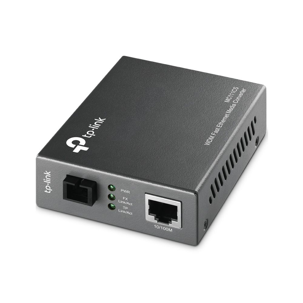 Een TP-Link Ethernet media converter. Het is grijs, met poorten, lampjes en het TP-Link logo. Tekst: MC111CS, WDM Fast Ethernet Media Converter.